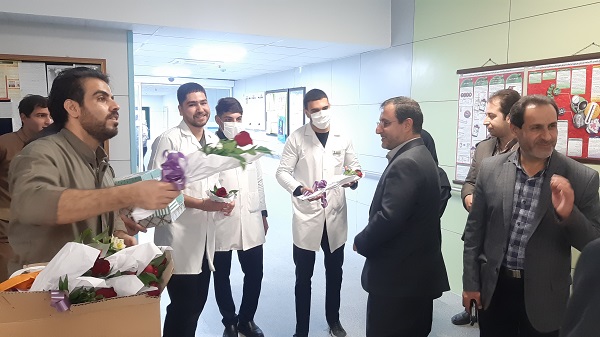 دیدار شهردار و اعضای شورای اسلامی شهر ملایر با پرستاران بیمارستان های ملایر به مناسبت روز پرستار